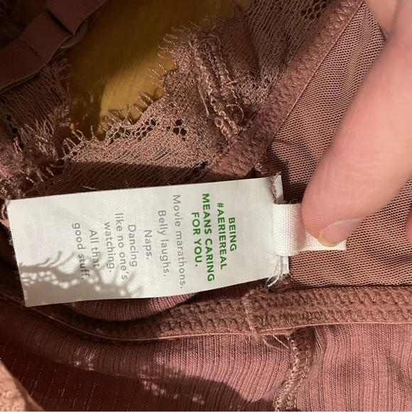 Aerie lace cami - Picture 4 of 4